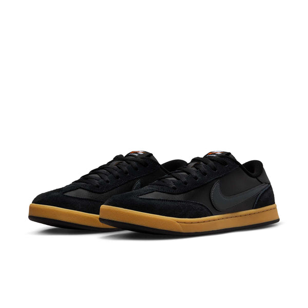[909096-008] Mens Nike SB FC CLASSIC 'BLACK ANTHRACITE GUM'