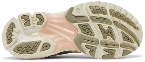 [1202A105-020] WOMENS ASICS GEL-KAYANO 14 'MINK CREAM'