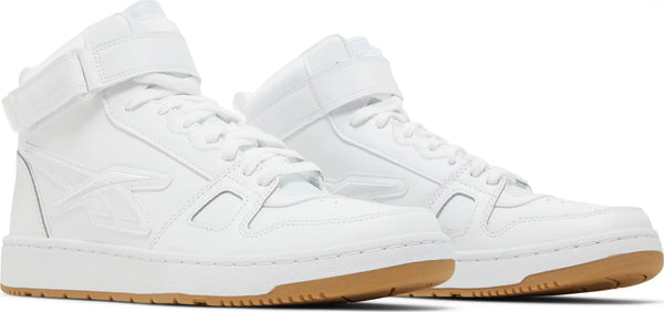 [100044918/GW9793] Mens Reebok REEBOK RESONATOR MID STRAP