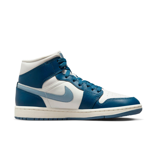 [BQ6472-414] Womens Air Jordan Retro 1 Mid 'French Blue'
