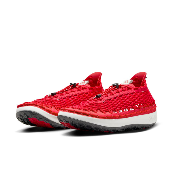 [CZ0931-600] Mens Nike ACG WATERCAT+ 'UNIVERSITY RED SUMMIT WHITE'