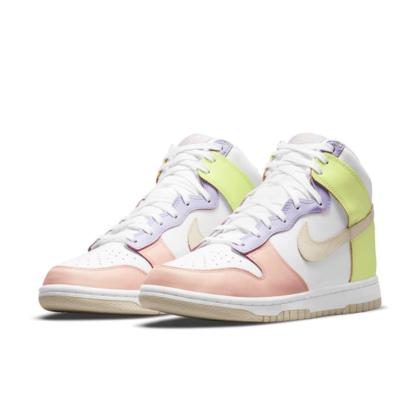 [DD1869-108] WOMENS NIKE DUNK HIGH 'CASHMERE'