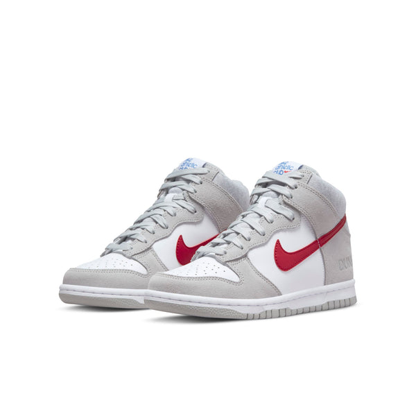 [DH9750-001] Grade School Nike DUNK HIGH 'ATHLETIC CLUB GREY RED (GS)'