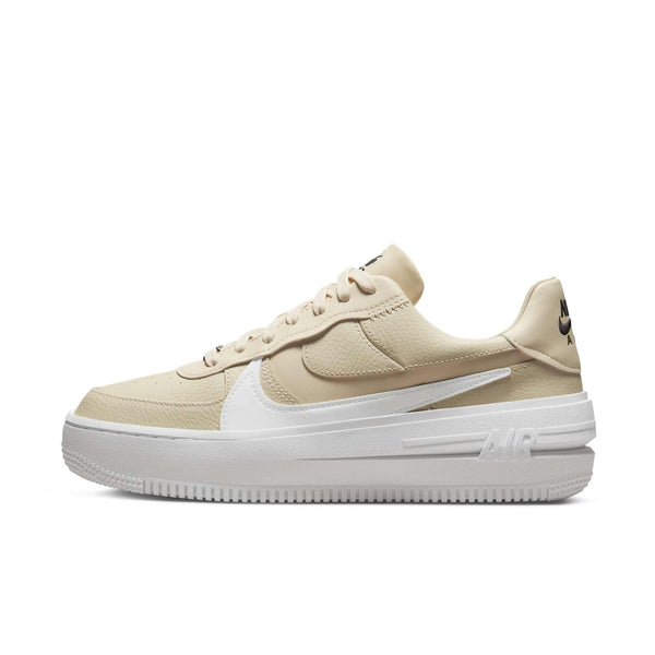 [DJ9946-200] WOMENS NIKE AIR FORCE 1 PLT.AF.ORM 'FOSSIL'