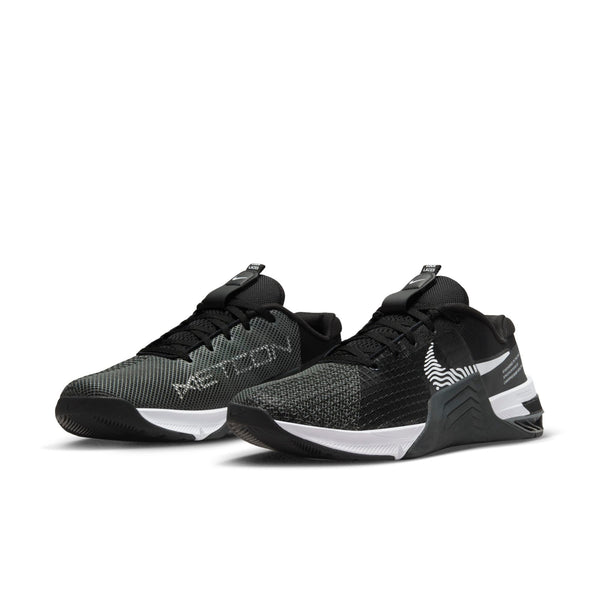[DO9328-001] Mens Nike METCON 8 'BLACK WHITE'