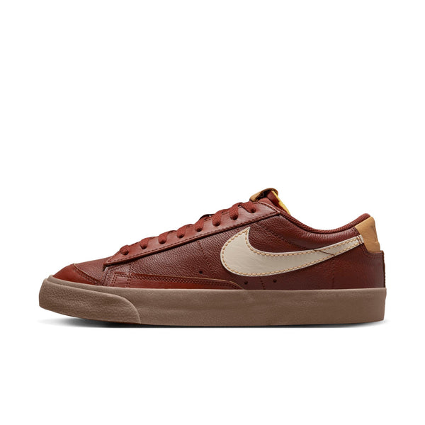 [DQ7670-200] Mens Nike Blazer Low '77 EMB