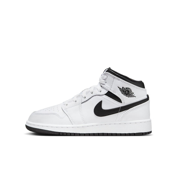 [DQ8423-132] Grade School Air Jordan RETRO 1 MID REVERSE PANDA