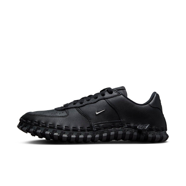 [DR0424-001] Womens Nike J FORCE 1 LOW LX 'JACQUEMUS BLACK'