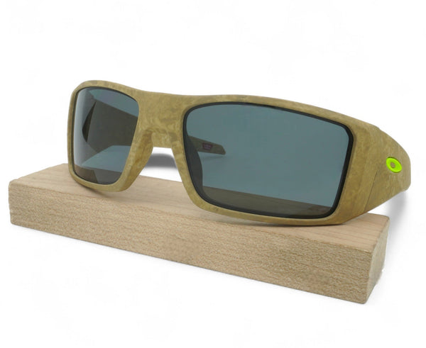 [OO9231-17] Unisex OAKLEY Heliostat Polarized Sunglasses