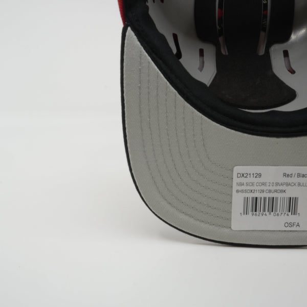 MENS MITCHELL & NESS NBA SIDE CORE 2.0 SNAPBACK BULLS - RED-BLACK
