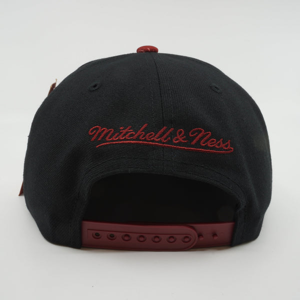 MENS MITCHELL & NESS NBA SNAPSHOT SNAPBACK HEAT - BLACK-RED