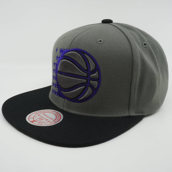 MENS MITCHELL & NESS NBA STORM FRONT SNAPBACK HWC MAGIC - GREY