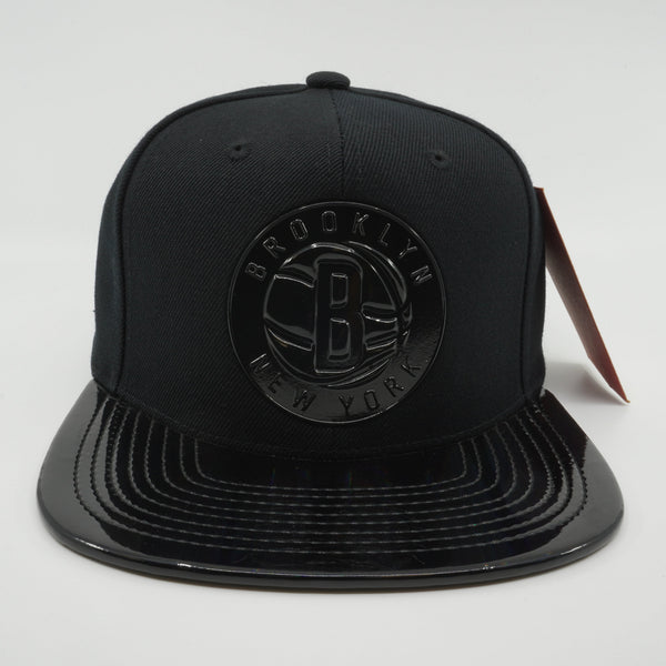 MENS MITCHELL & NESS NBA THREE ONE BLACK SNAPBACK NETS - BLACK