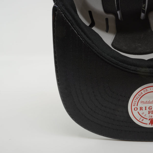 MENS MITCHELL & NESS NBA THREE ONE BLACK SNAPBACK NETS - BLACK