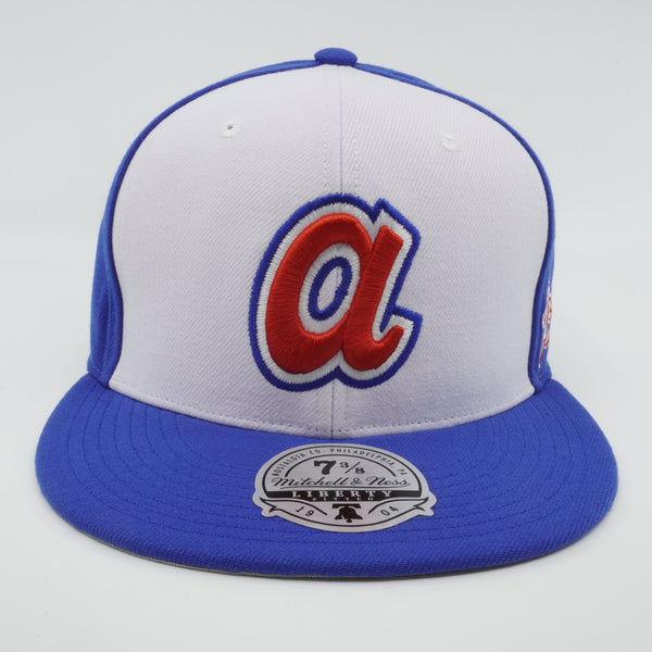 MENS MITCHELL & NESS MLB EVERGREEN FITTED COOP BRAVES - WHITE