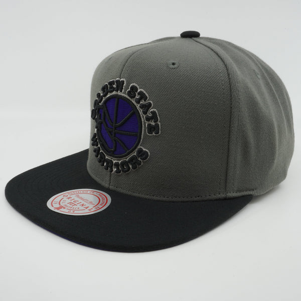 MENS MITCHELL & NESS NBA STORM FRONT SNAPBACK HWC WARRIORS - GREY