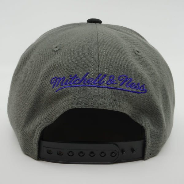 MENS MITCHELL & NESS NBA STORM FRONT SNAPBACK HWC WARRIORS - GREY