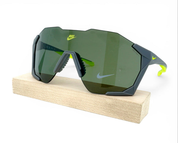 [IB3518X-084] Mens Nike Charged Shield Sunglasses