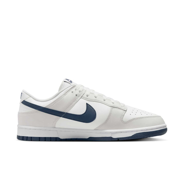 [DV0831-111] MENS NIKE DUNK LOW RETRO