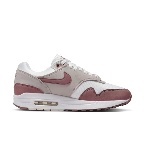 [DZ2628-104] Womens Nike AIR MAX 1