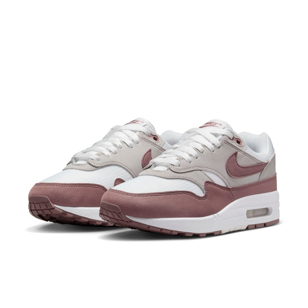 [DZ2628-104] Womens Nike AIR MAX 1