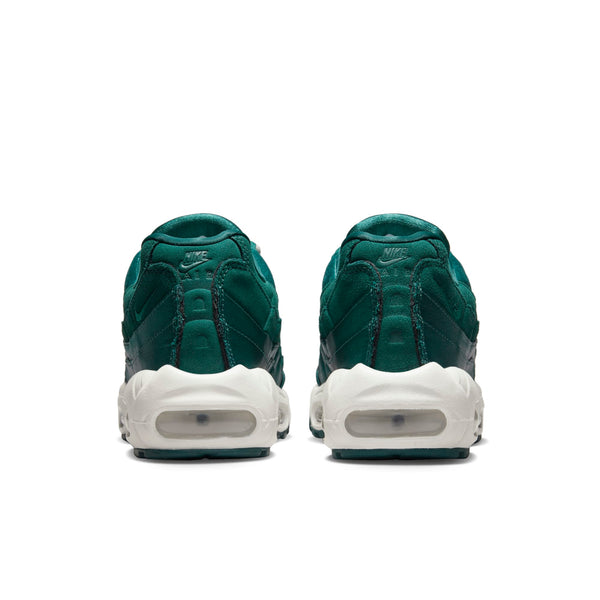[DZ5226-300] Womens Nike AIR MAX 95 'GREEN VELVET'