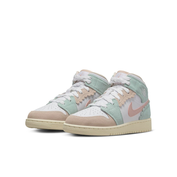 [DZ5361-100] Grade School Air Jordan RETRO 1 MID SE 'PINK OXFORD (GS)'