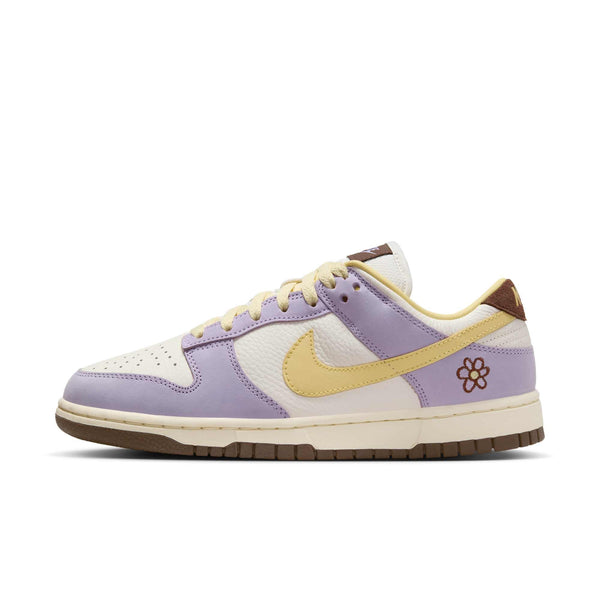 [FB7910-500] Womens Nike Dunk Low Premium