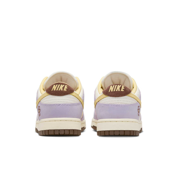 [FB7910-500] Womens Nike Dunk Low Premium