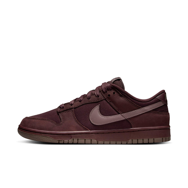 [FB8895-600] Mens Nike Dunk Low Retro Premium
