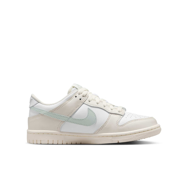 [FB9109-109] GRADE SCHOOL NIKE DUNK LOW