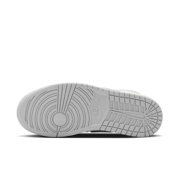 [FB9891-001] Womens Air Jordan RETRO 1 HIGH METHOD OF MAKE