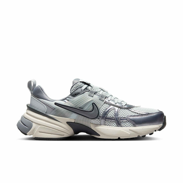 [FD0736-003] WOMENS NIKE V2K RUN
