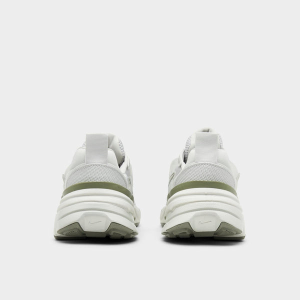 [FD0736-006] WOMENS NIKE V2K RUN 'PHOTON DUST LIGHT SILVER'