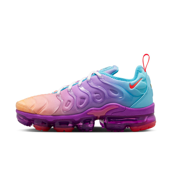 [FD0823-500] WOMENS NIKE AIR VAPORMAX PLUS 'MULTI-COLOR GRADIENT'