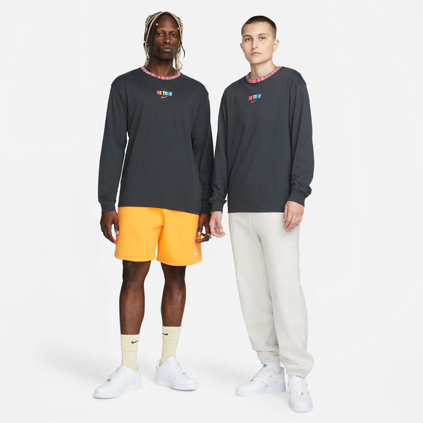 [FD0861-060] MENS NIKE BE TRUE LONG SLEEVE TEE SHIRT 'BLACK'