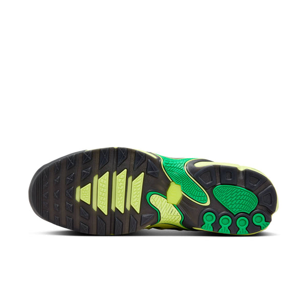 [FD4290-700] Mens Nike Air Max Plus Drift