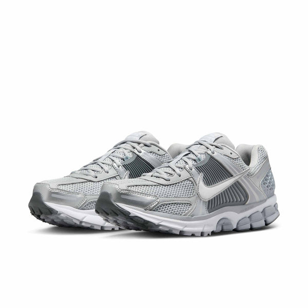 [FJ4151-003] Mens Nike Zoom Vomero 5