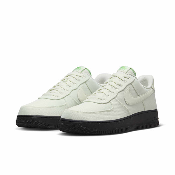 [FJ4160-002] MENS NIKE AIR FORCE 1 '07 LV8