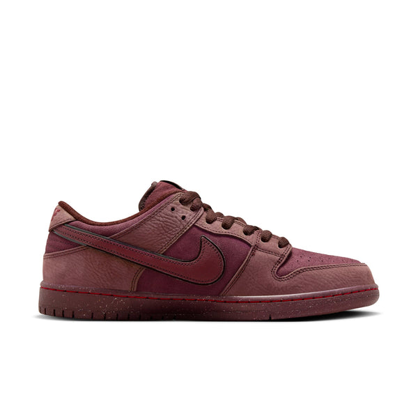[FN0619-600] Mens Nike DUNK LOW PREMIUM SB 'CITY OF LOVE COLLECTION - BURGUNDY CRUSH'