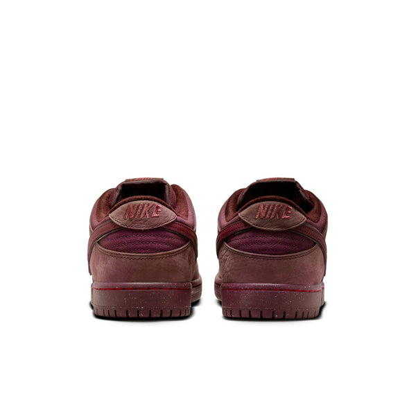 [FN0619-600] Mens Nike DUNK LOW PREMIUM SB 'CITY OF LOVE COLLECTION - BURGUNDY CRUSH'