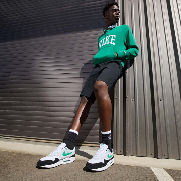 [FN6952-100] MENS NIKE AIR MAX 1