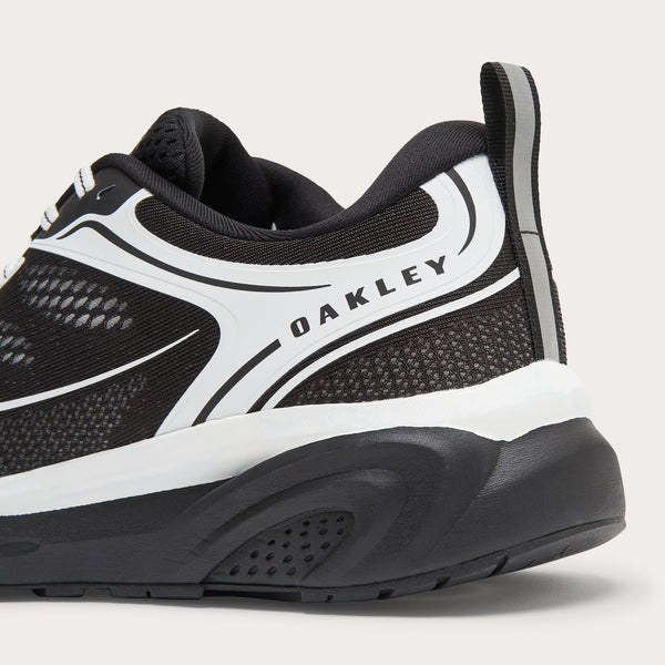 [FOF100487-022] MENS OAKLEY SPUR OS - BLACK/WHITE