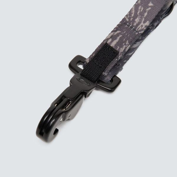 [FOS901052-9M1] MENS OAKLEY WANDERLUST KEYCHAIN - GREY MOUNTAIN TIE DYE PT