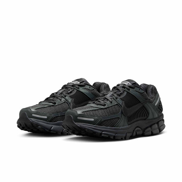 [FQ7079-002] WOMENS NIKE ZOOM VOMERO 5