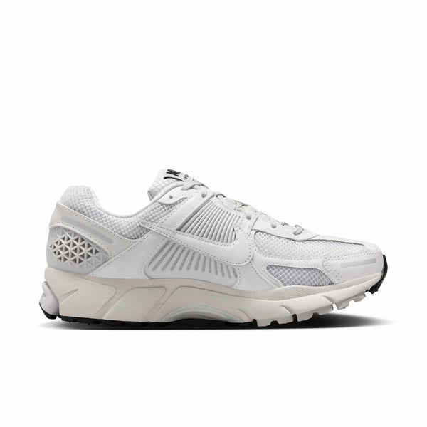 [FQ7079-100] Womens Nike Zoom Vomero 5