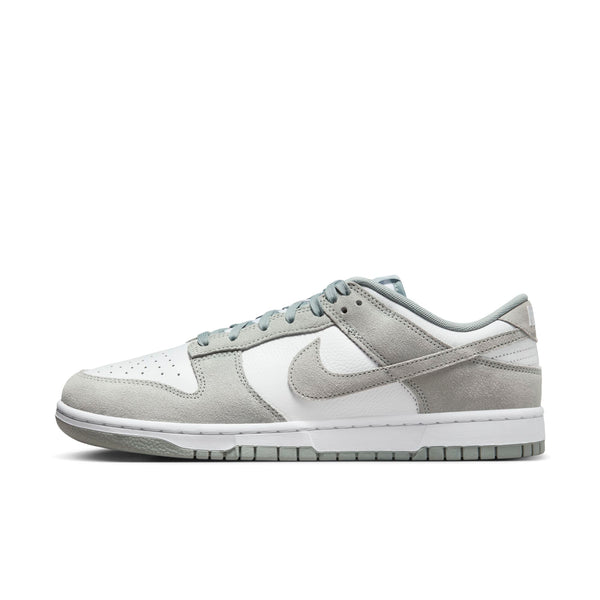 [FQ8249-101] MENS NIKE DUNK LOW RETRO SE