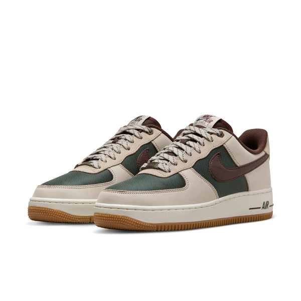 [FQ8823-236] Mens Nike AIR FORCE 1 '07