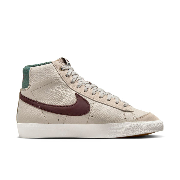 [FQ8824-236] Mens Nike BLAZER MID '77