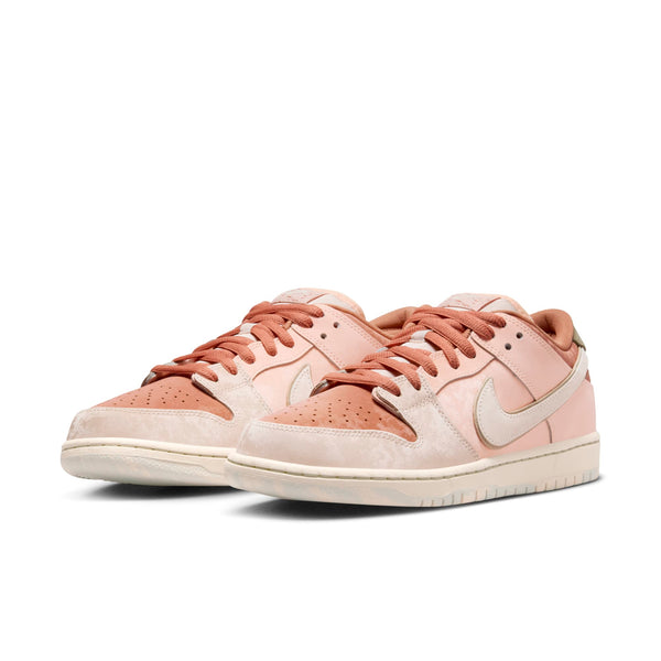 [FV5926-200] MENS NIKE SB DUNK LOW 'TROCADÉRO GARDENS'